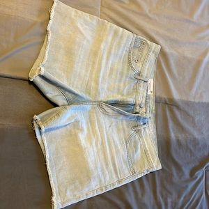 Gap denim boyfriend shorts